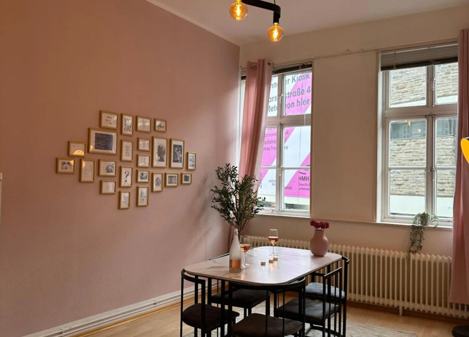 Messe Apartment, In City Center And Near Messe, High Speed Internet contacts